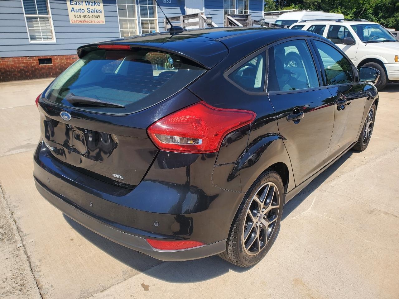 Ford Focus SEL 2017