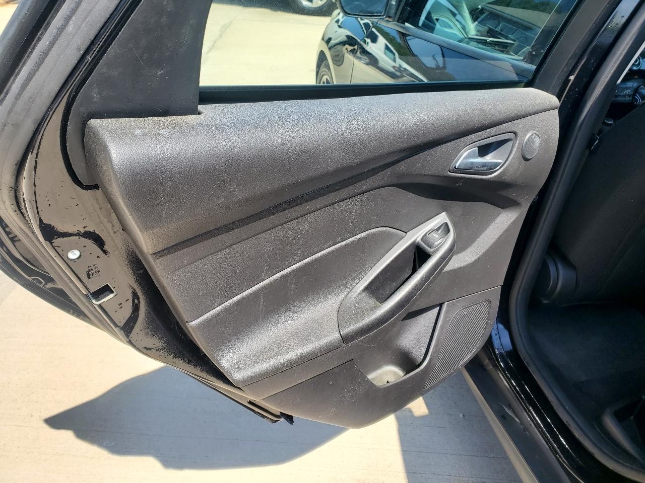 Ford Focus SEL 2017