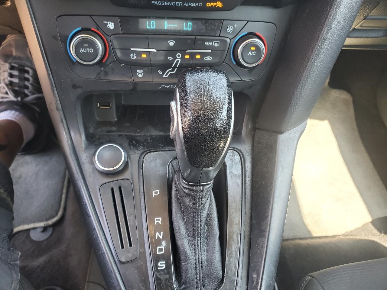 Ford Focus SEL 2017