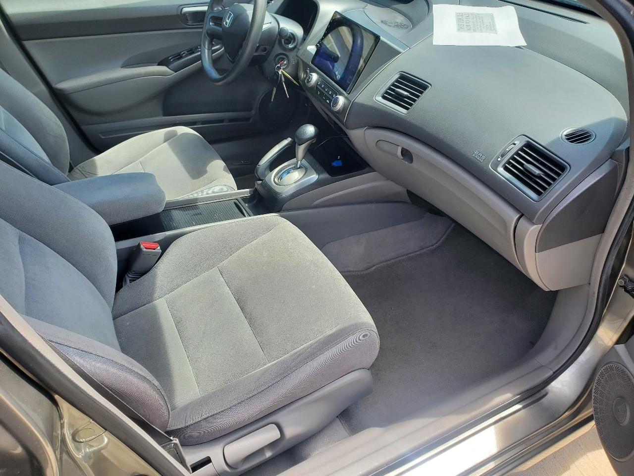 Honda Civic LX sedan 2008