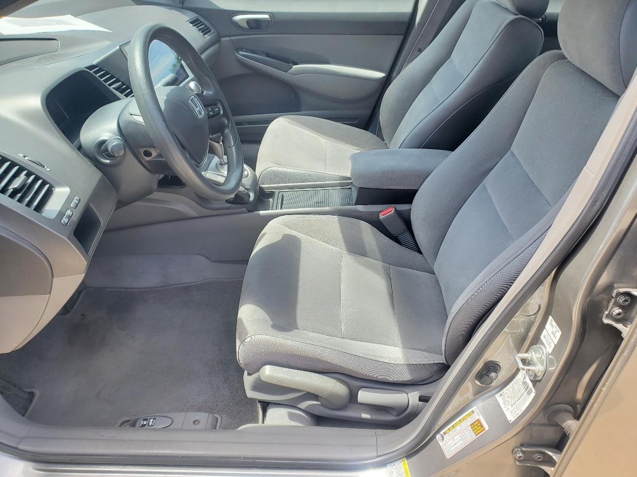 Honda Civic LX sedan 2008