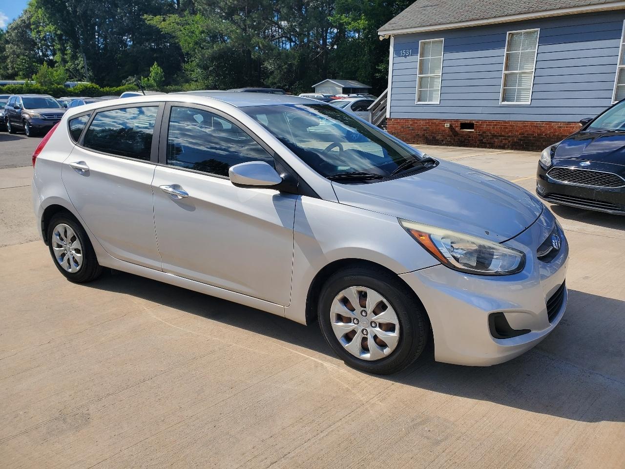 Hyundai Accent SE 2016