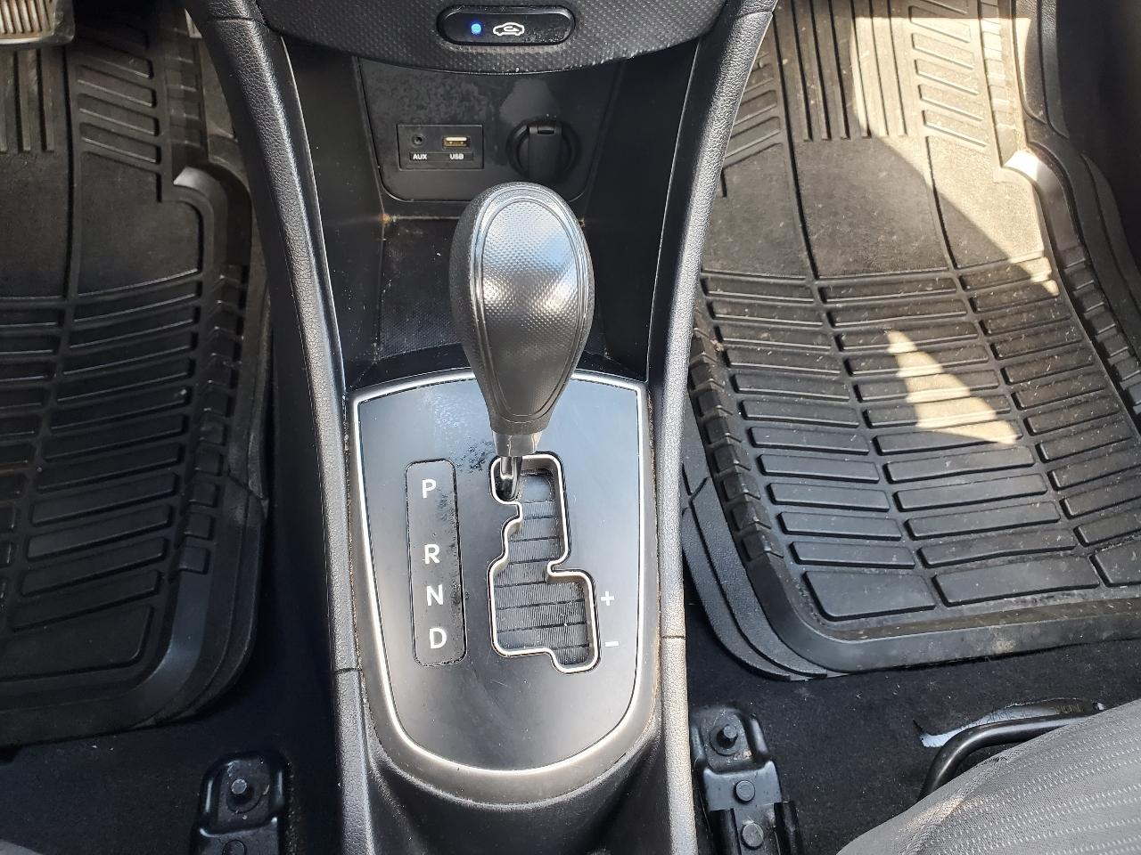 Hyundai Accent SE 2016