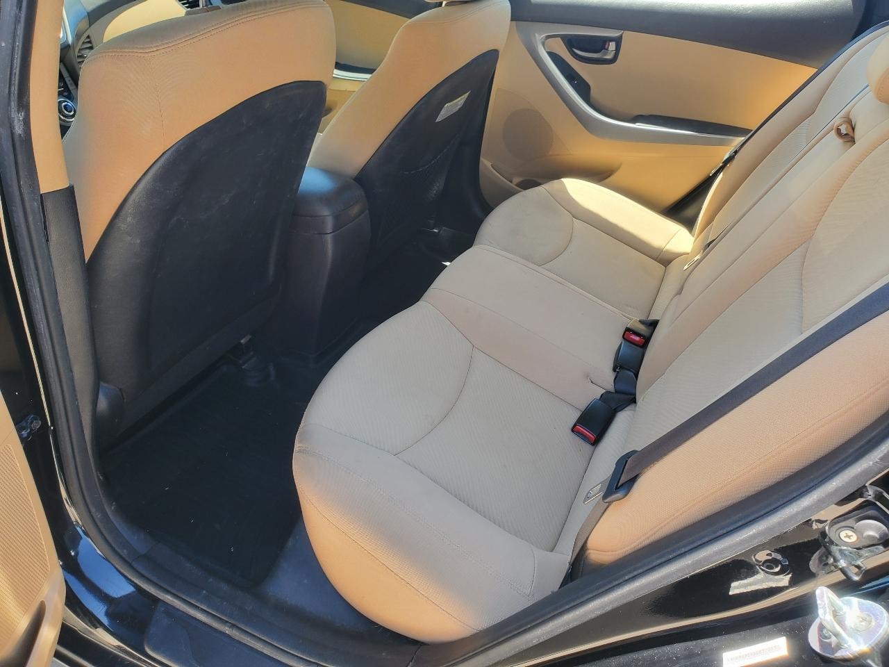 Hyundai Elantra Limited 2013