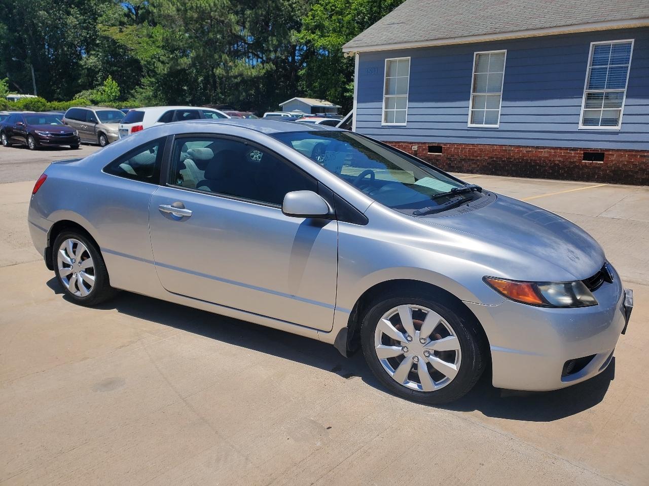 Honda Civic LX coupe 2006