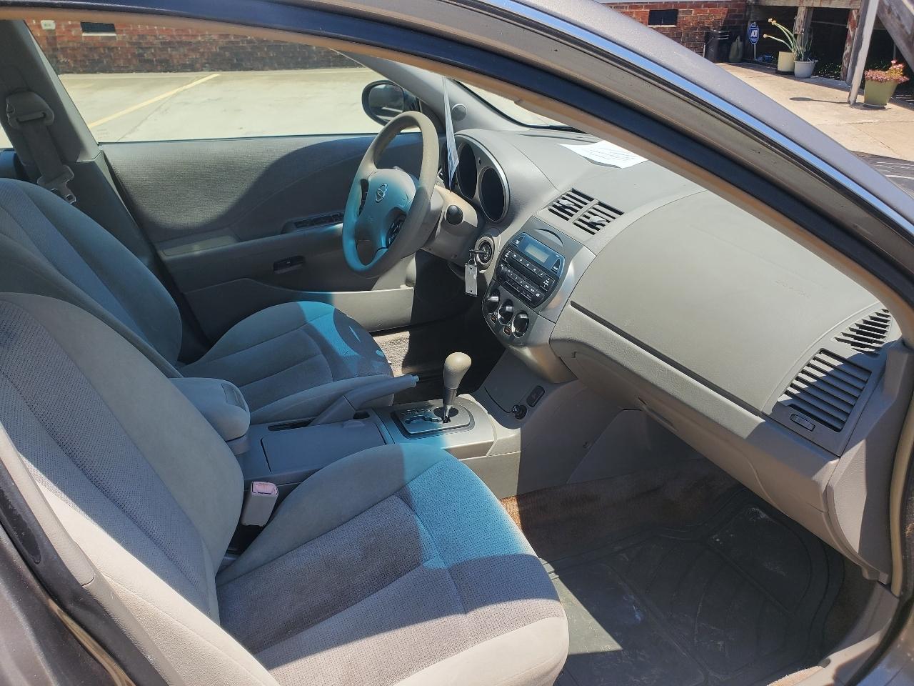 Nissan Altima 2.5 2004