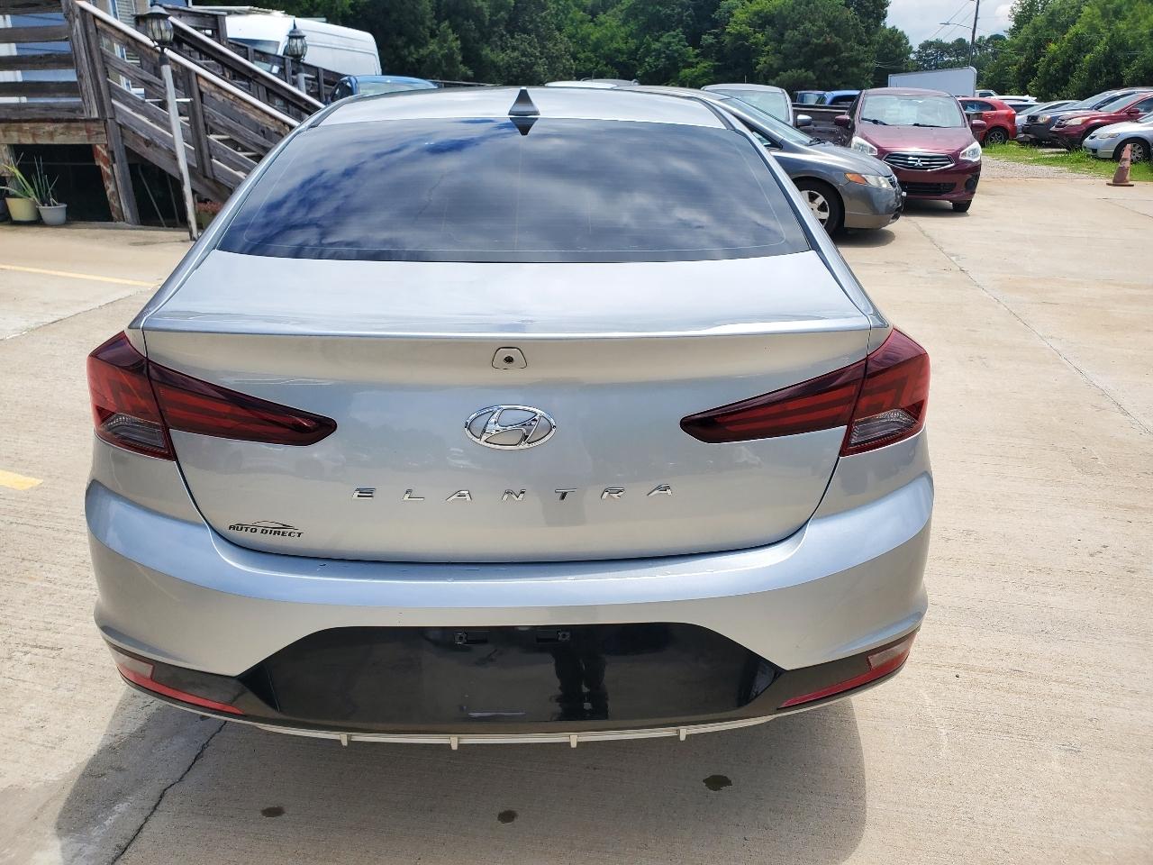 Hyundai Elantra Limited 2020