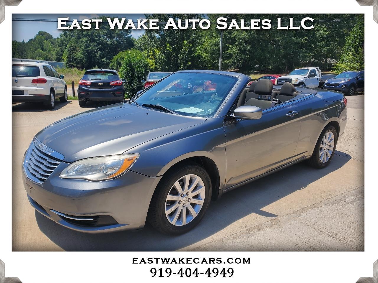 Chrysler 200 Touring Convertible 2012