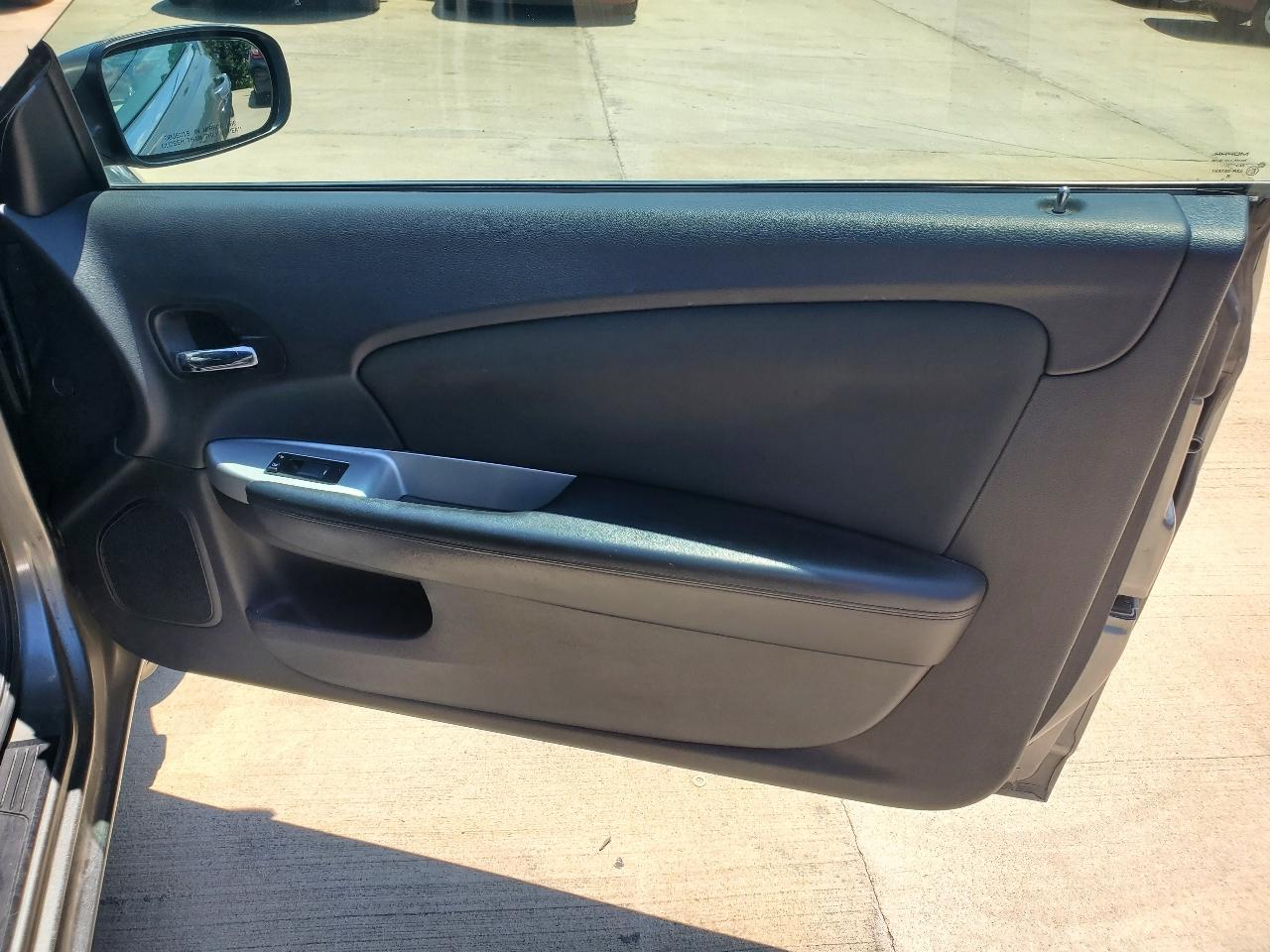 Chrysler 200 Touring Convertible 2012