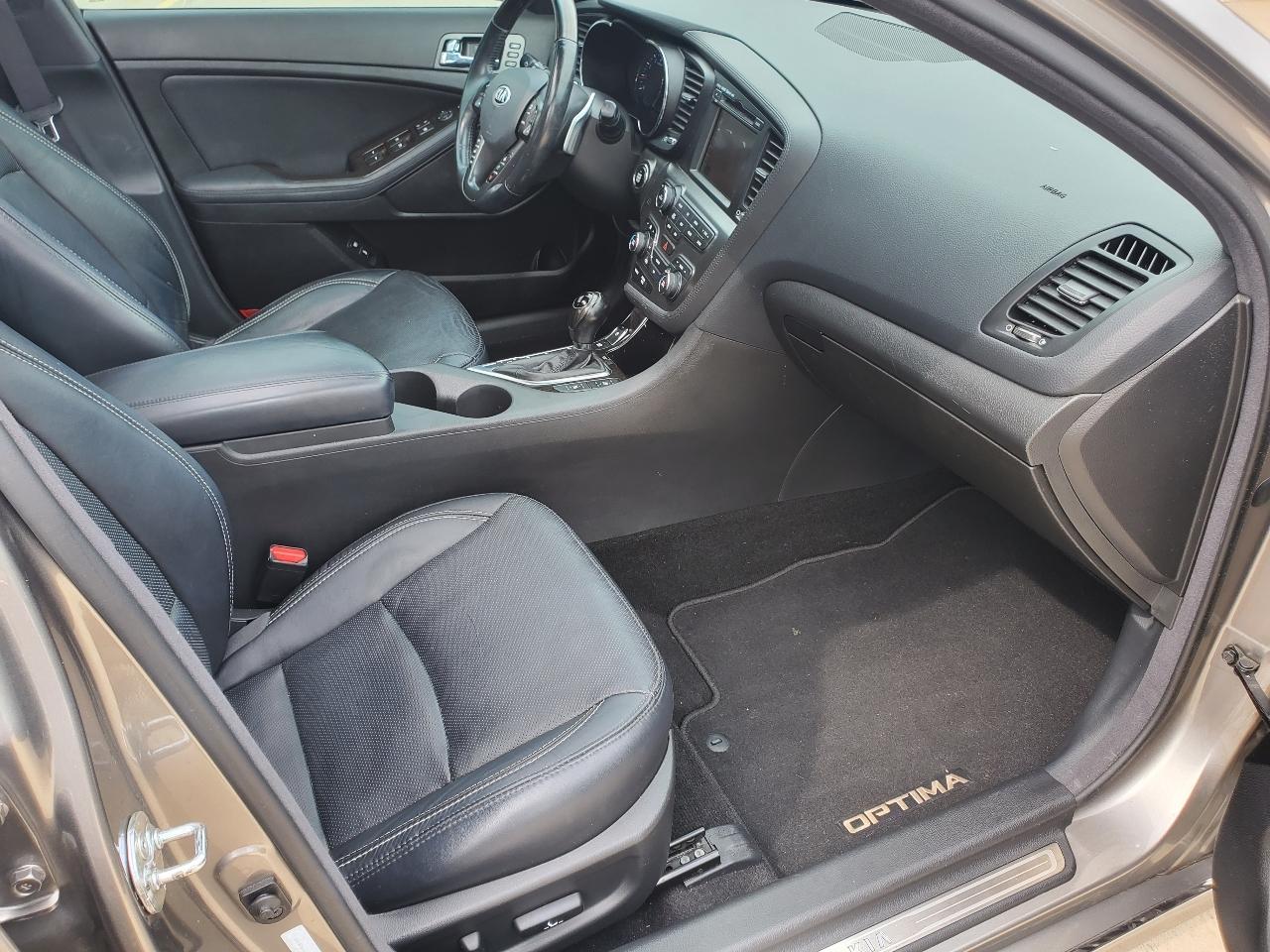 Kia Optima 4dr Sdn SXL Turbo 2013