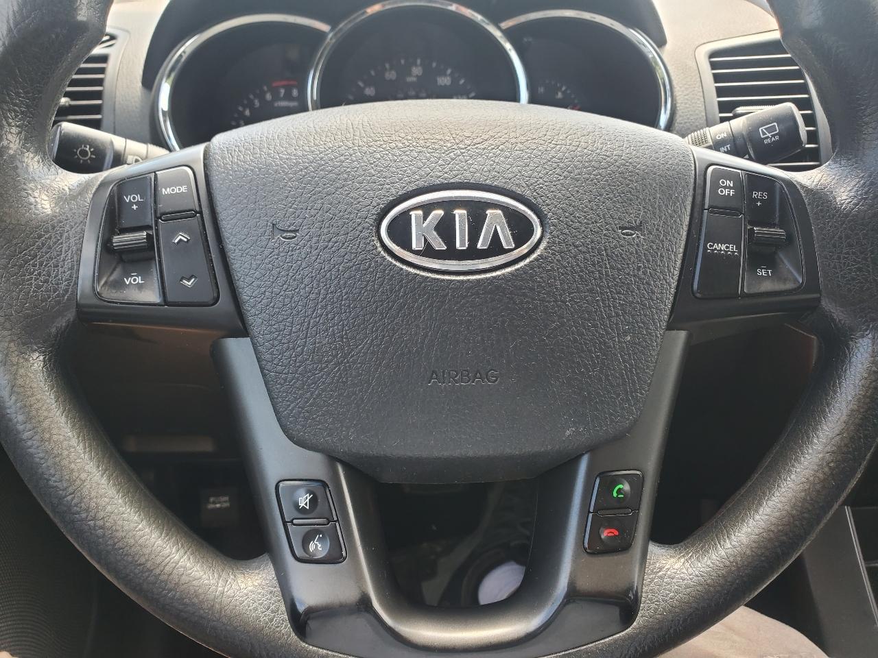 Kia Sorento LX 4WD 2013