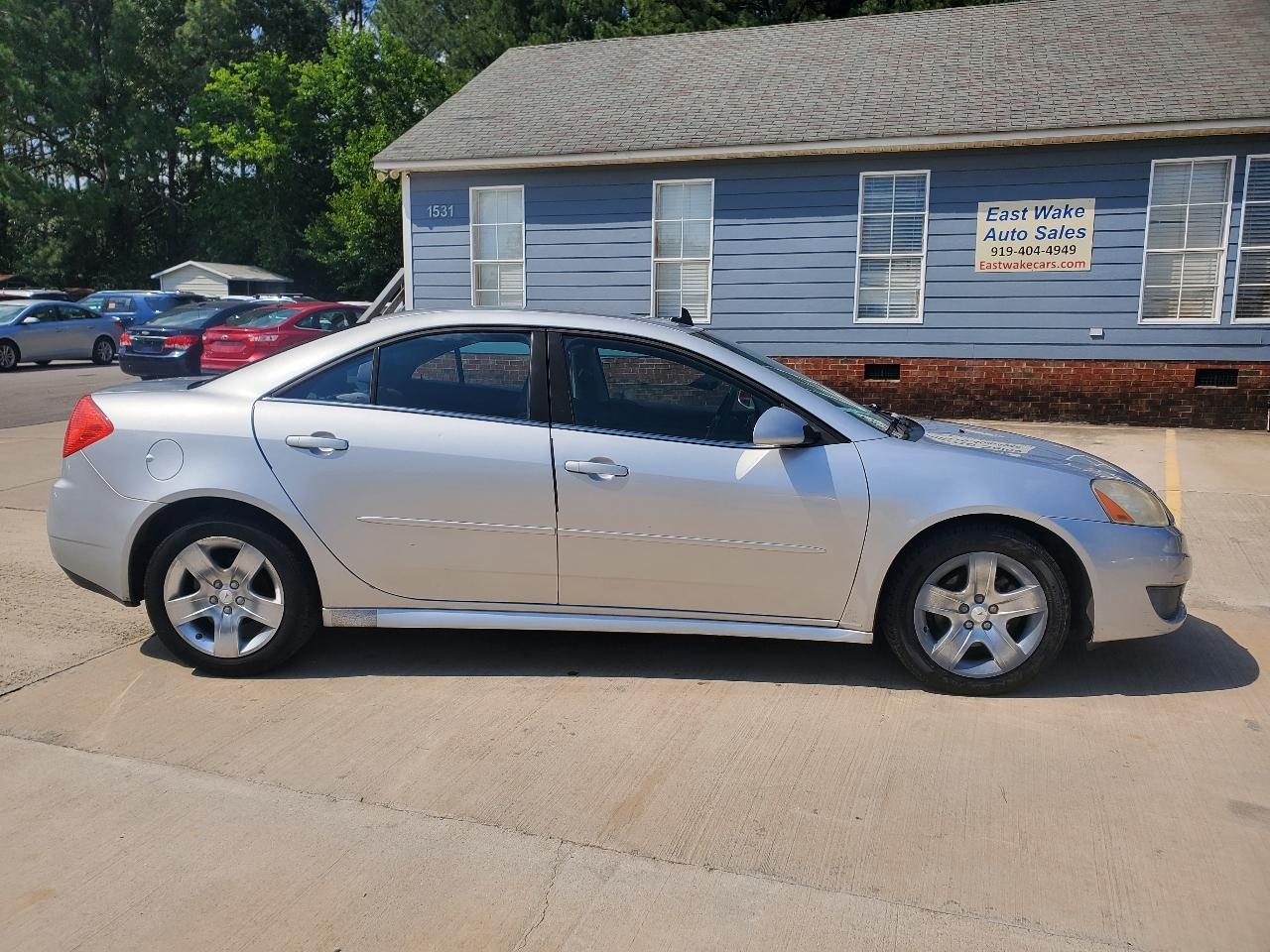 Pontiac G6 Sedan 2010