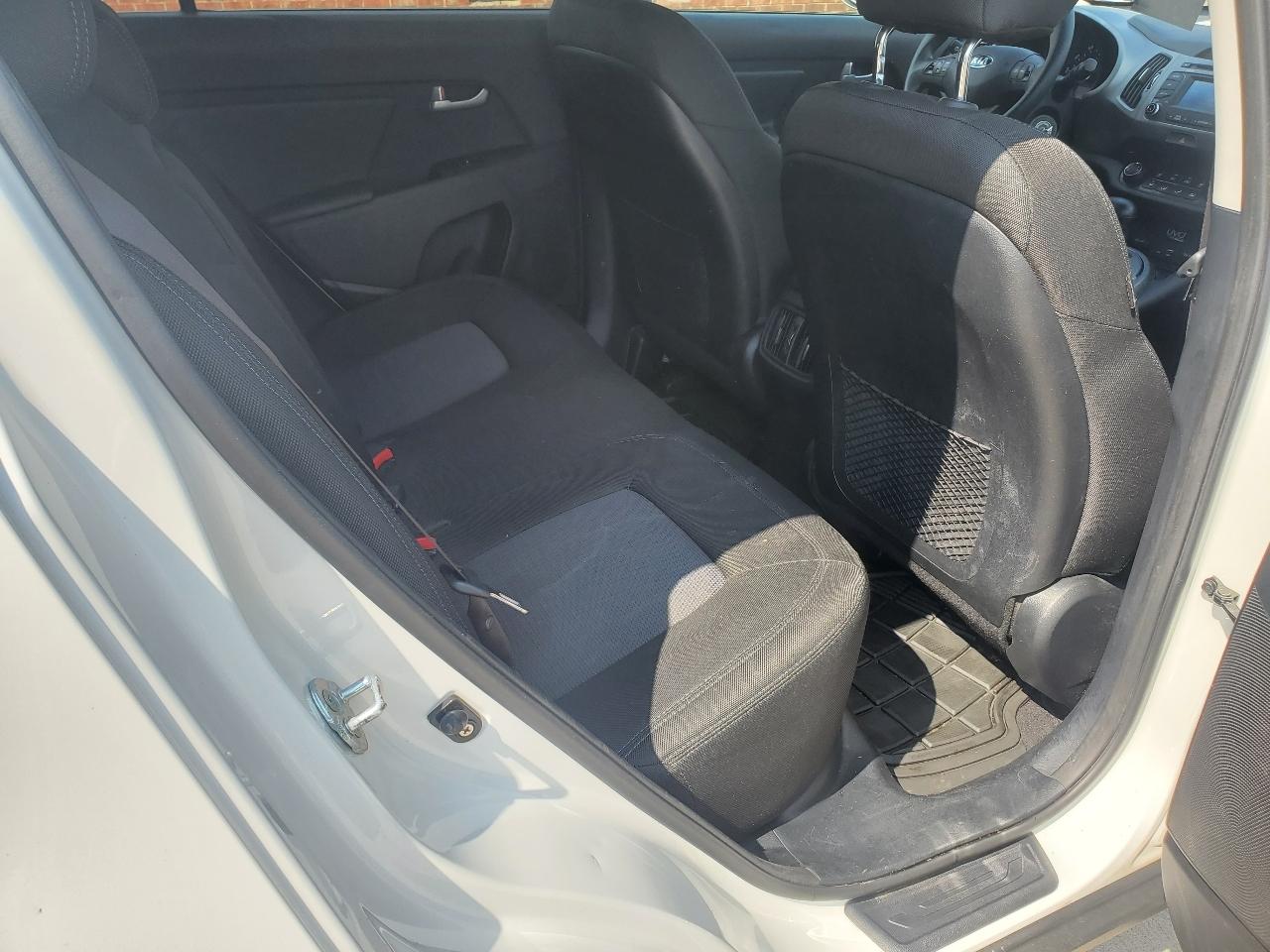 Kia Sportage LX FWD 2015