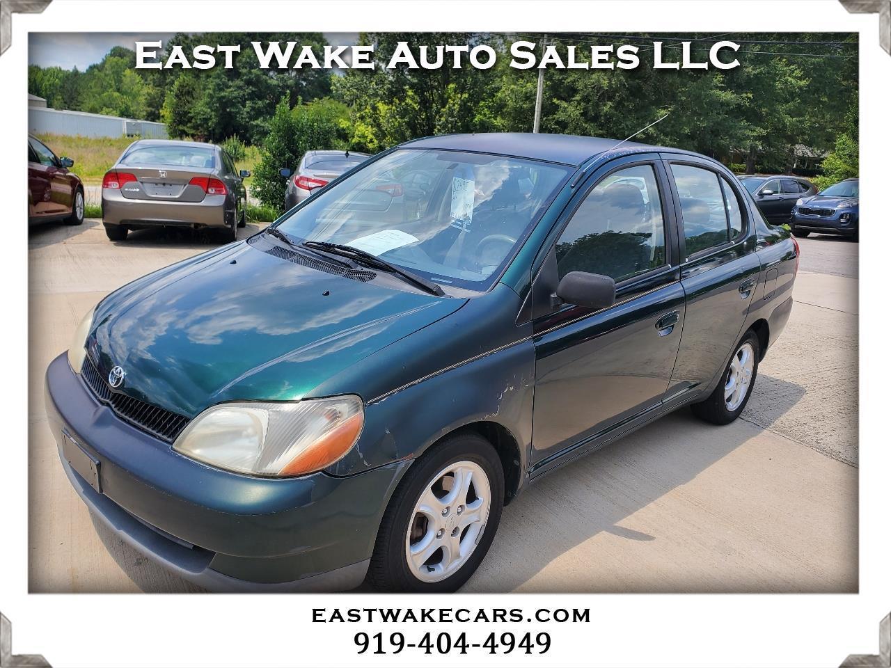Toyota ECHO 4-Door Sedan 2002