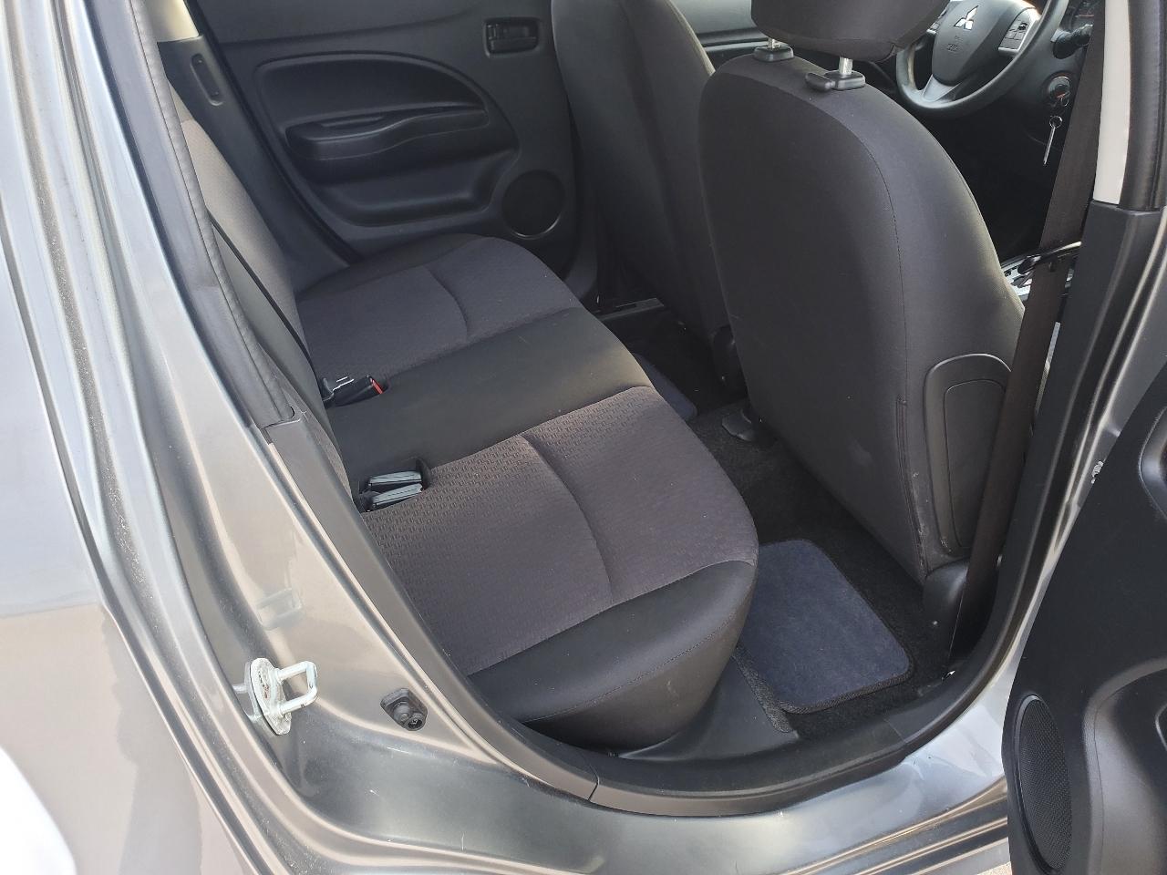 Mitsubishi Mirage ES 4D Hatchback 2020