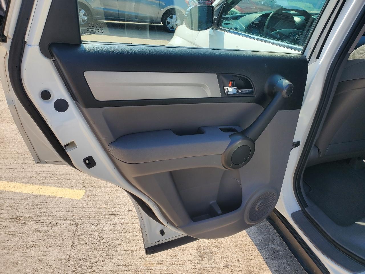 Honda CR-V LX 4WD 2011