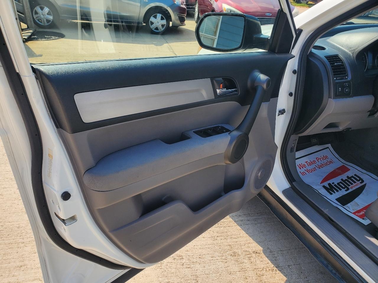 Honda CR-V LX 4WD 2011