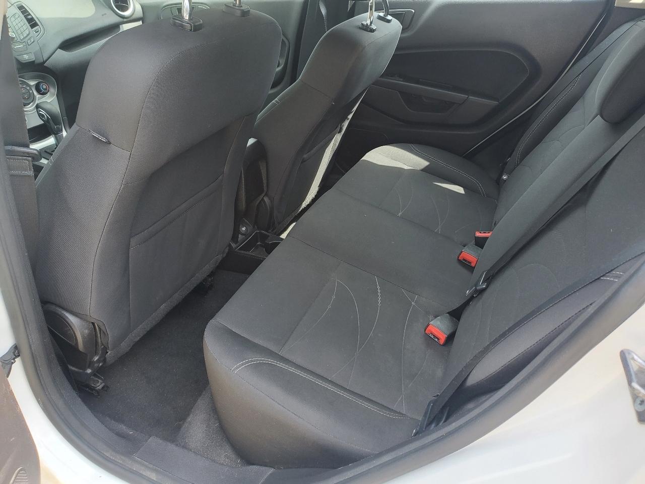 Ford Fiesta SE Hatchback 2017