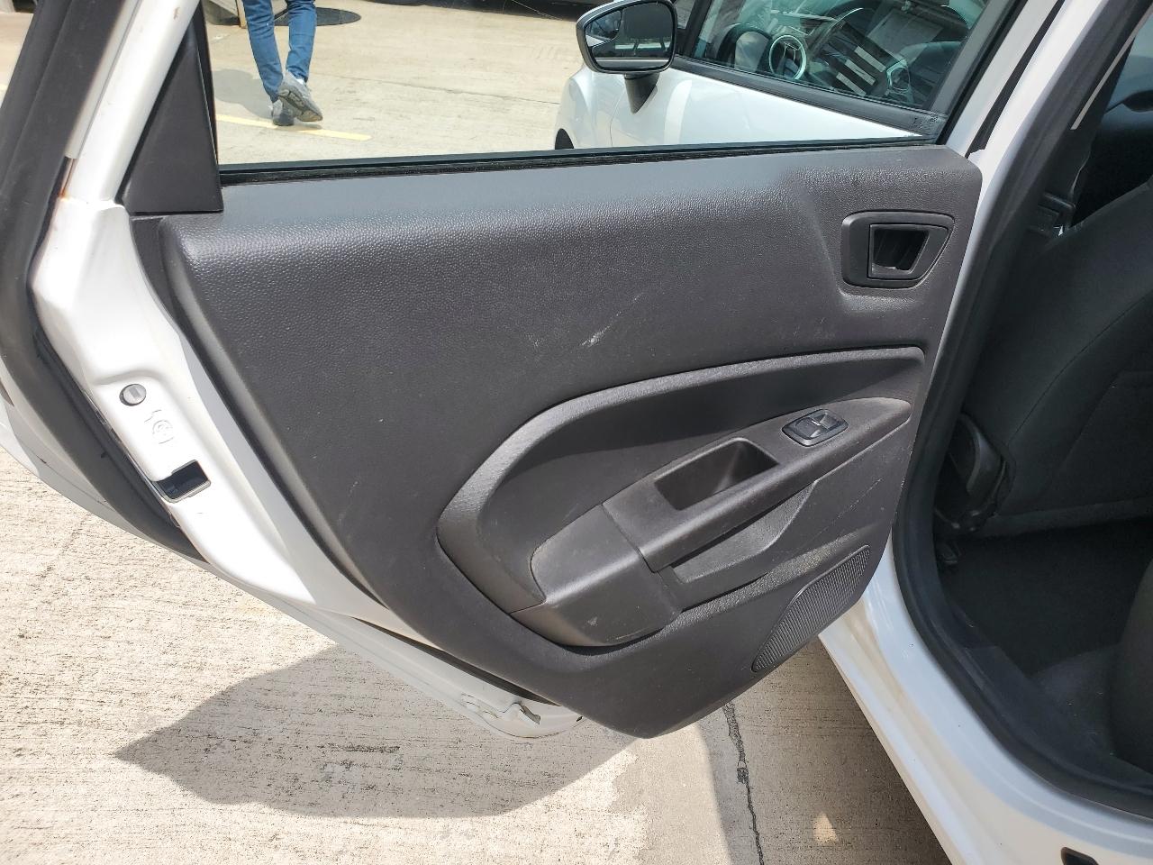 Ford Fiesta SE Hatchback 2017