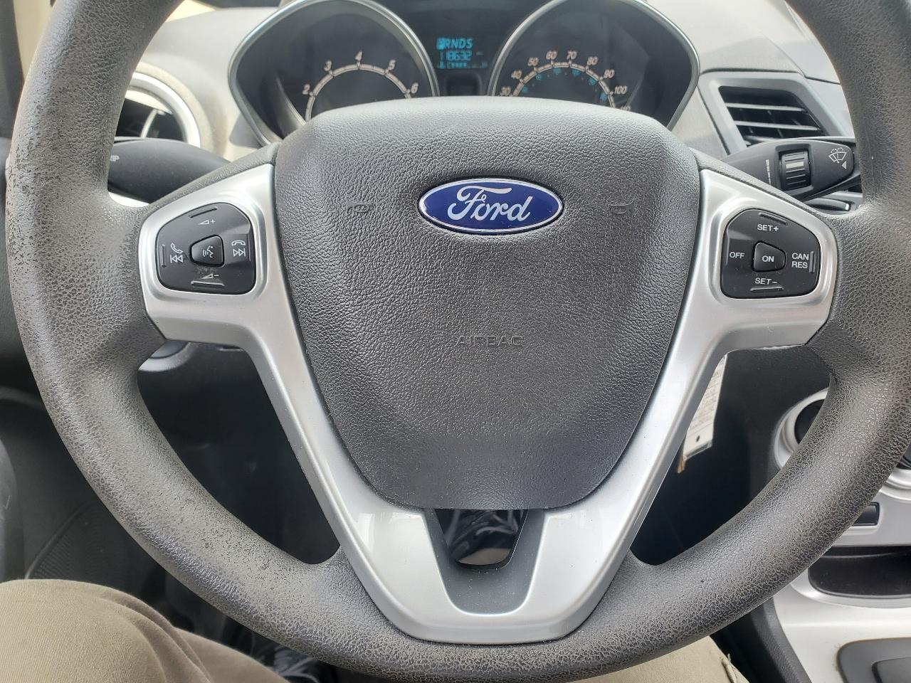 Ford Fiesta SE Hatchback 2017