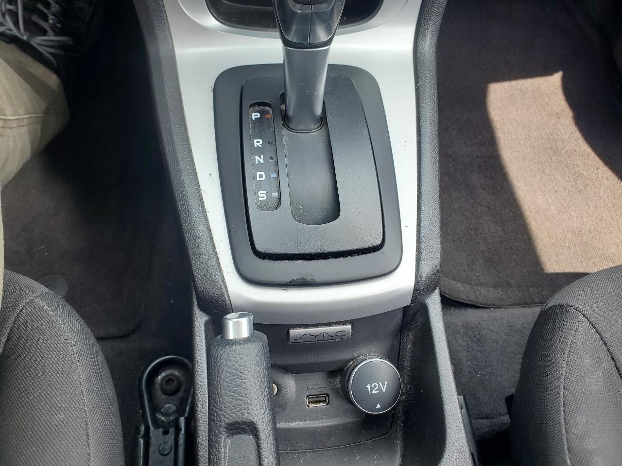 Ford Fiesta SE Hatchback 2017