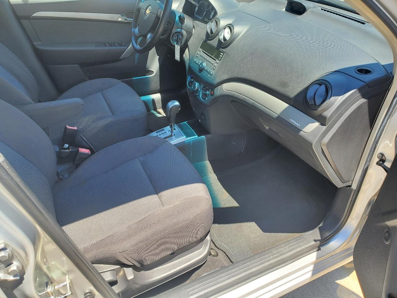 Chevrolet Aveo LS 4-Door 2009
