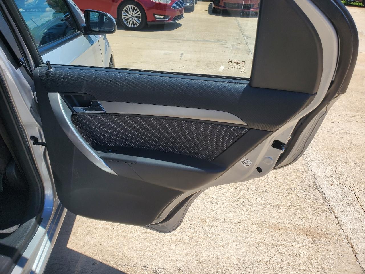 Chevrolet Aveo LS 4-Door 2009