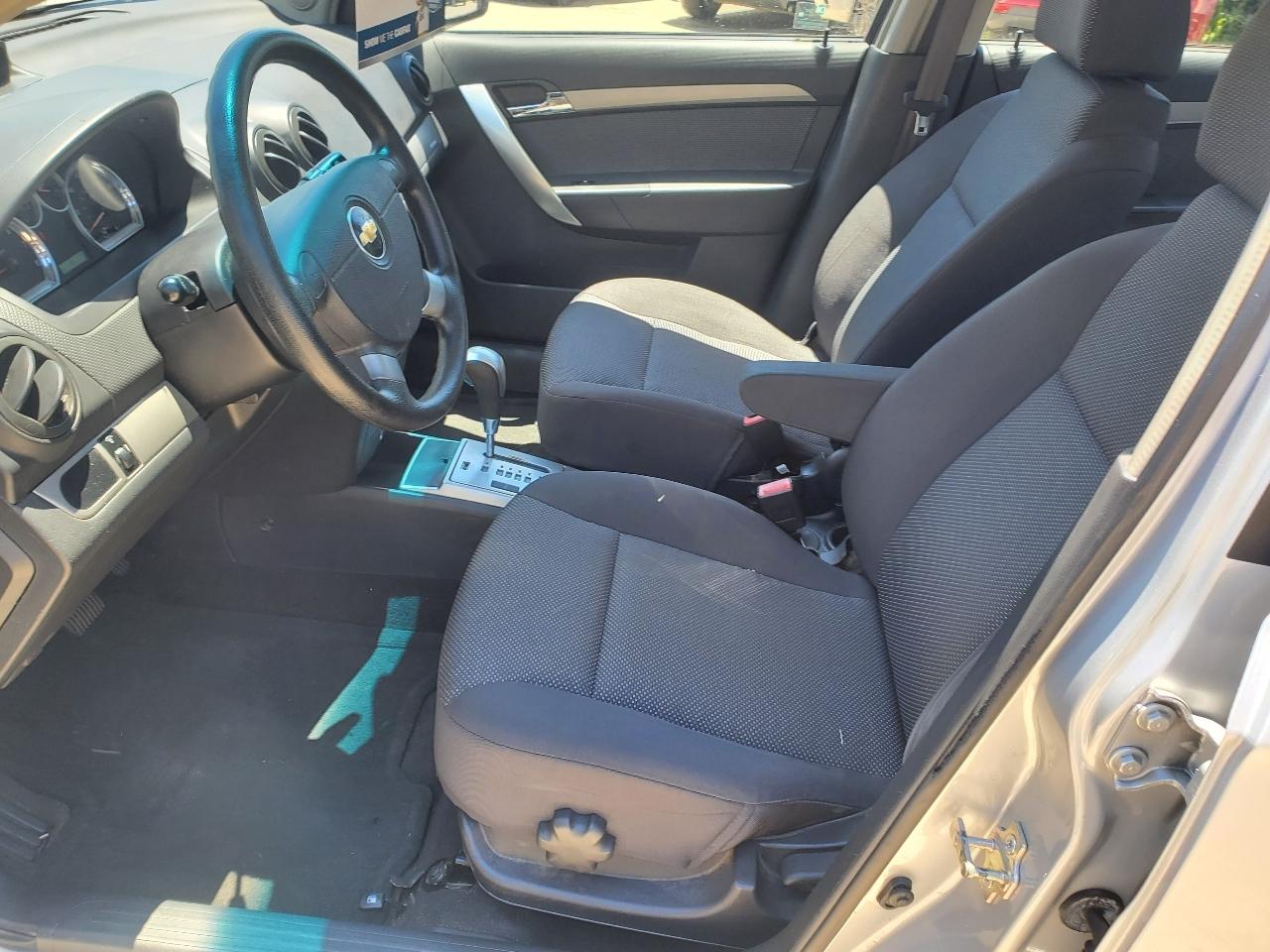 Chevrolet Aveo LS 4-Door 2009