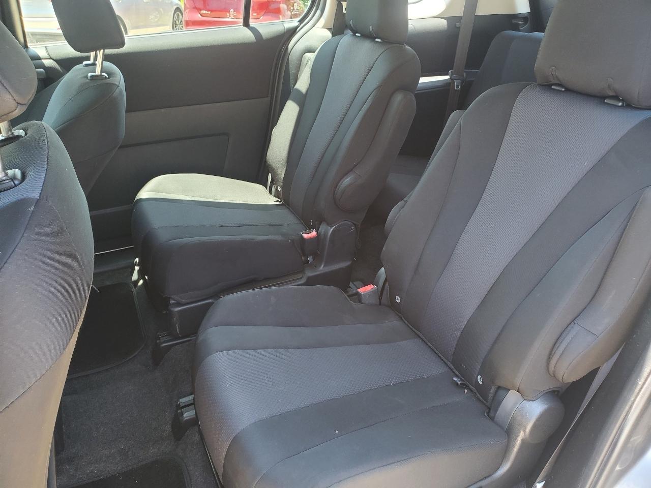 Mazda MAZDA5 Sport 2014