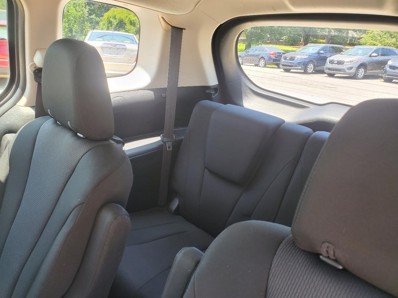 Mazda MAZDA5 Sport 2014