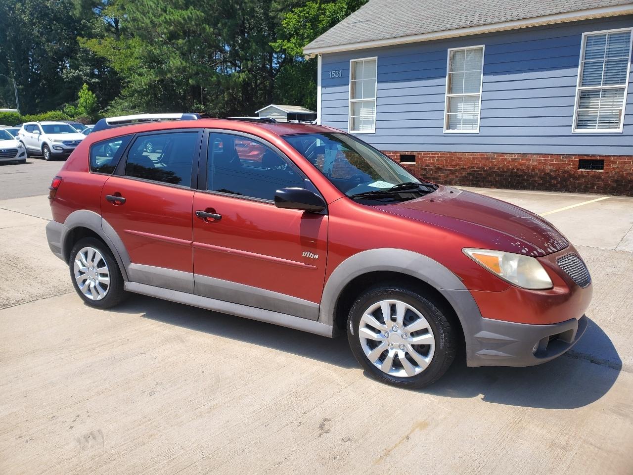 Pontiac Vibe 4dr HB FWD 2008