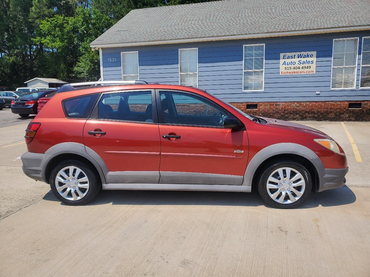 Pontiac Vibe 4dr HB FWD 2008
