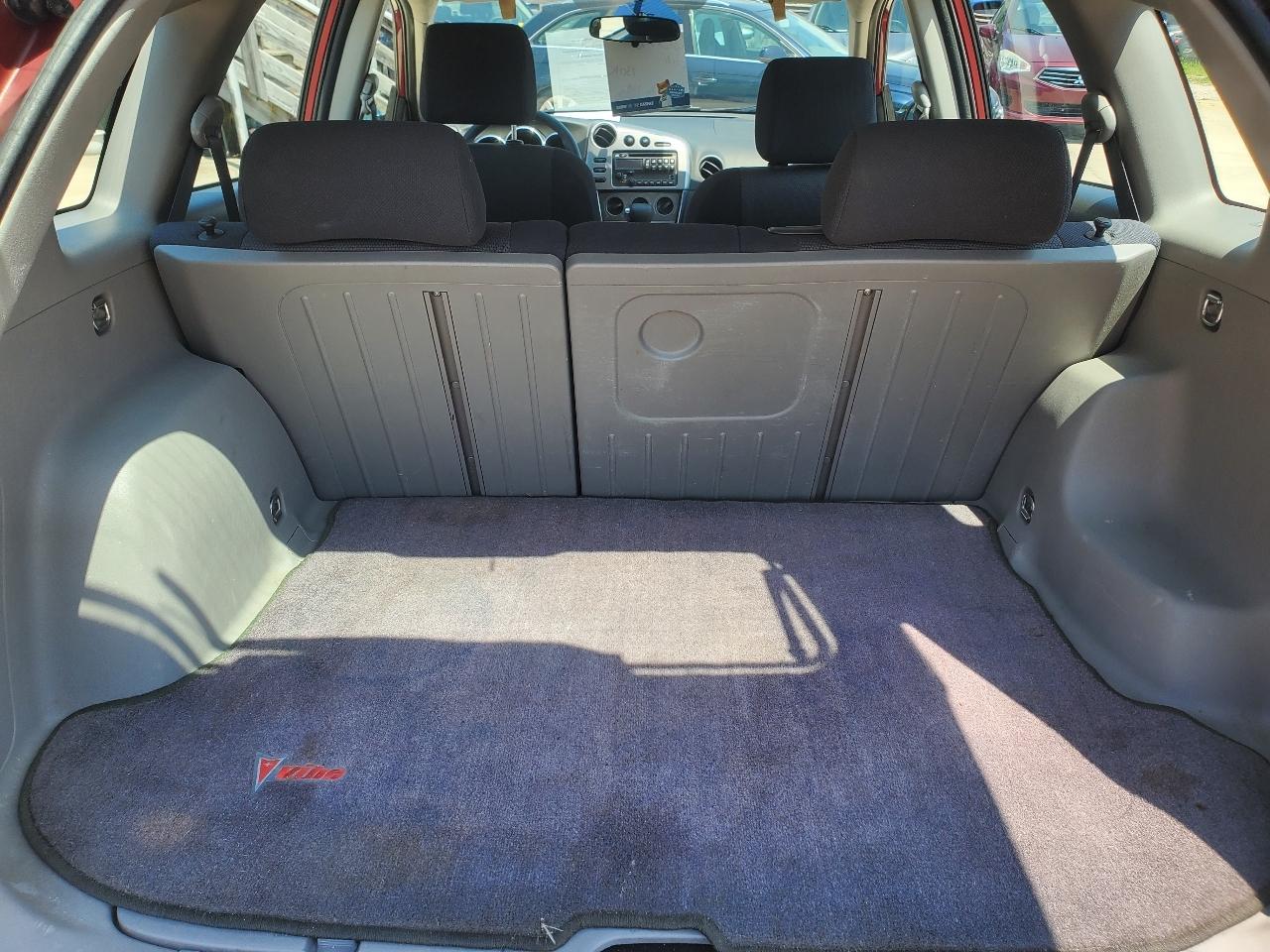 Pontiac Vibe 4dr HB FWD 2008