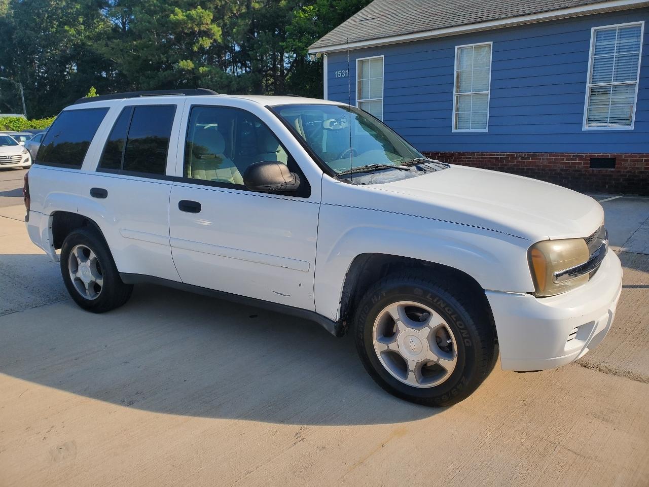 Chevrolet TrailBlazer LS1 2WD 2007