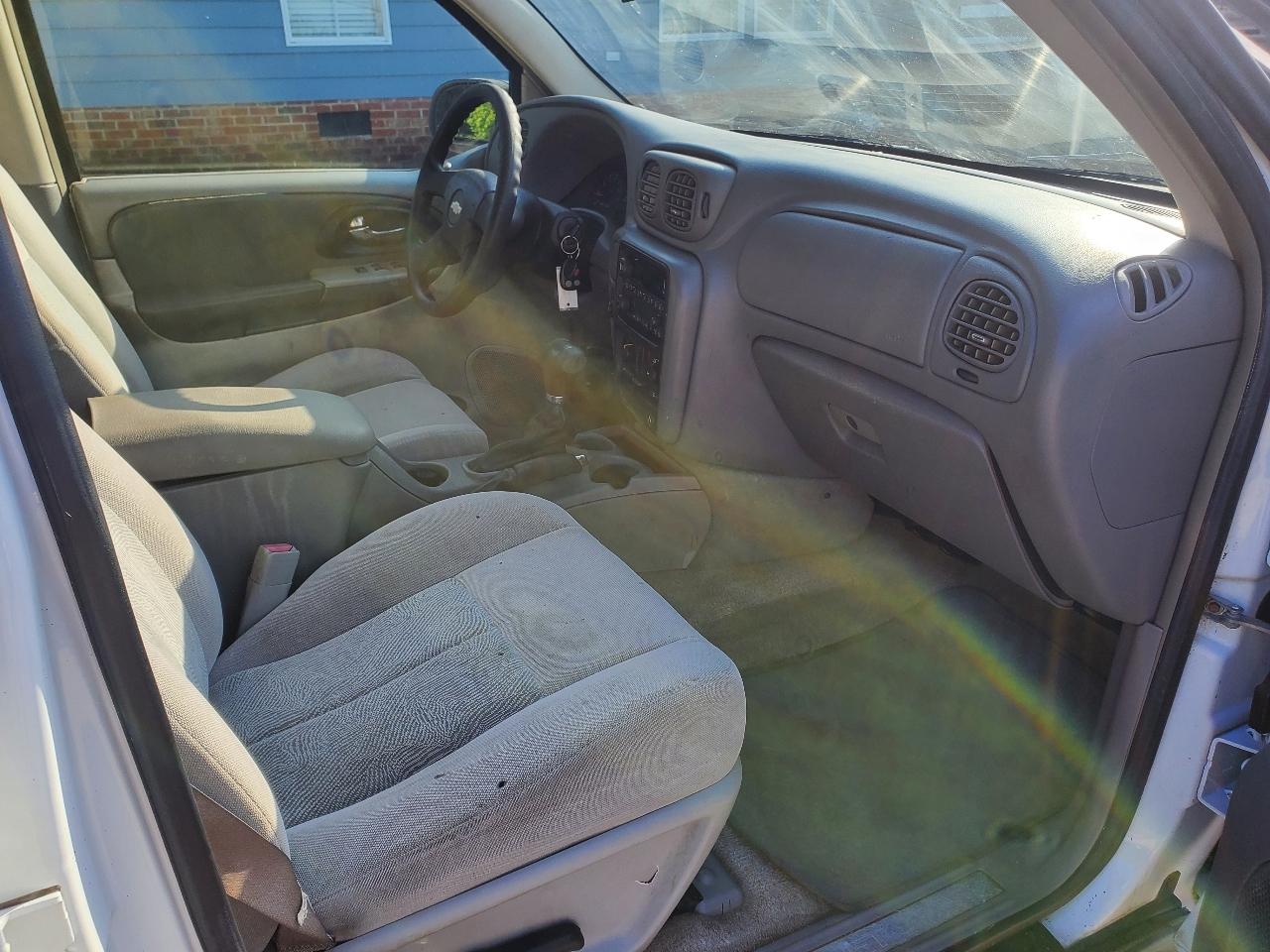 Chevrolet TrailBlazer LS1 2WD 2007