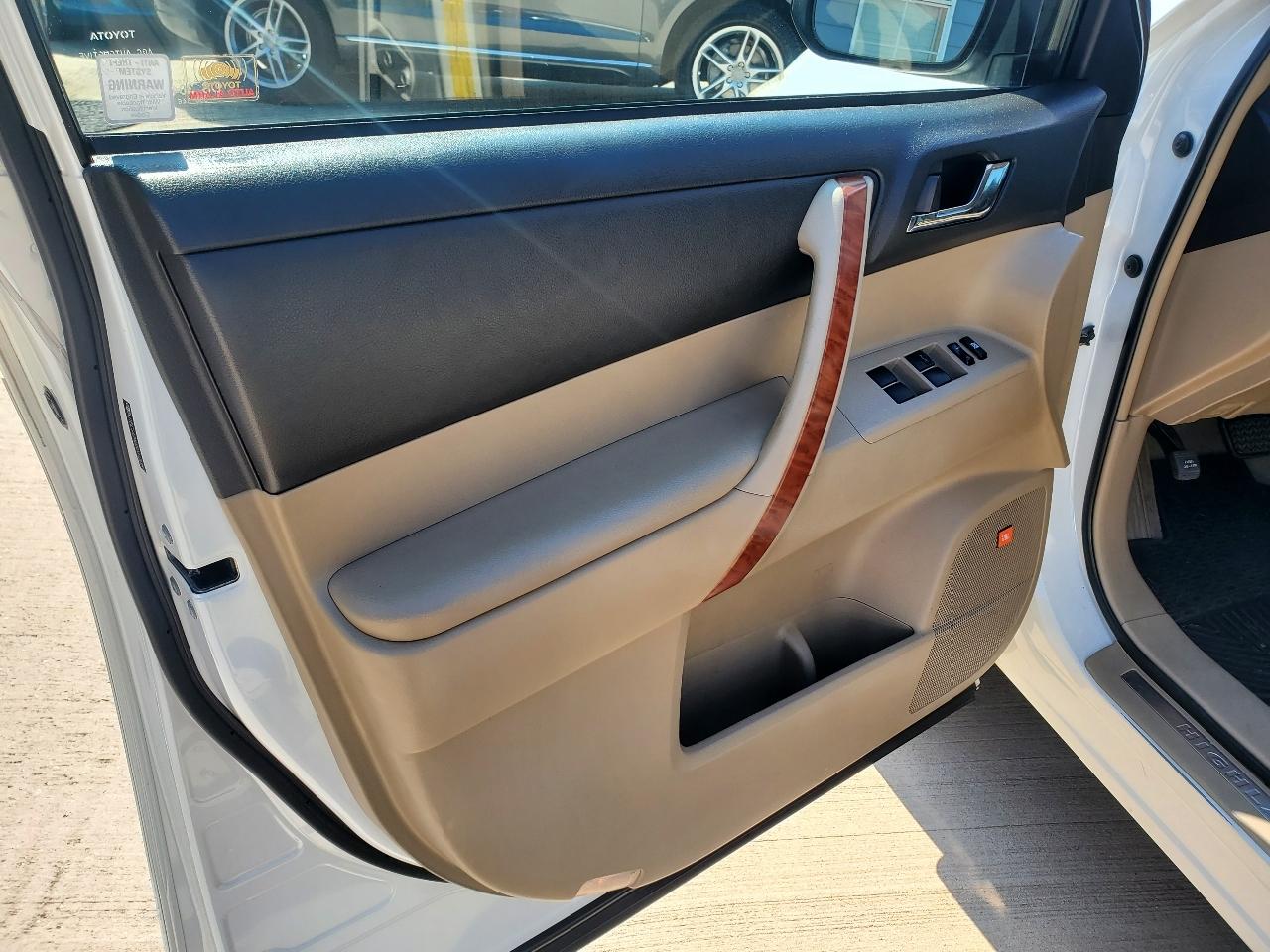 Toyota Highlander Limited 4WD 2008