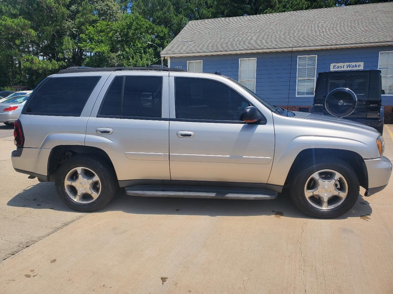 Chevrolet TrailBlazer LT 2WD 2005