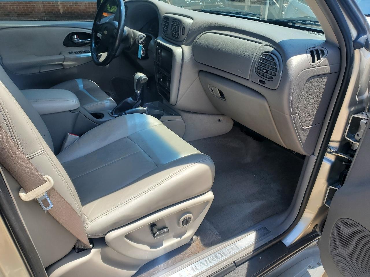 Chevrolet TrailBlazer LT 2WD 2005