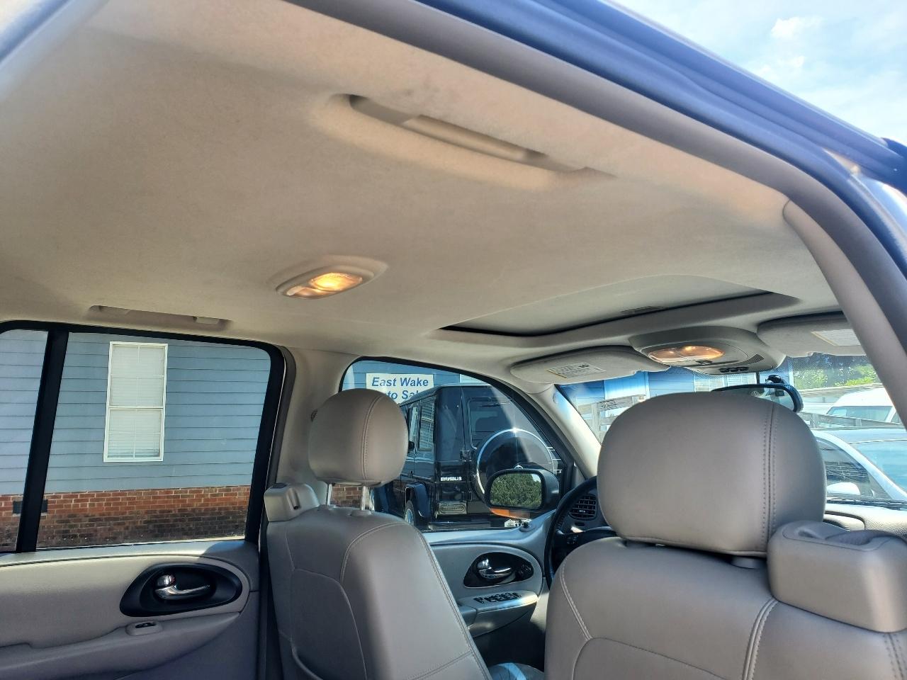 Chevrolet TrailBlazer LT 2WD 2005