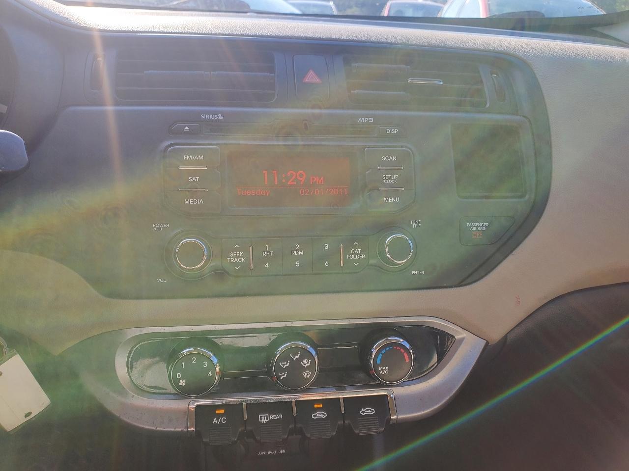 Kia Rio5 LX 2013