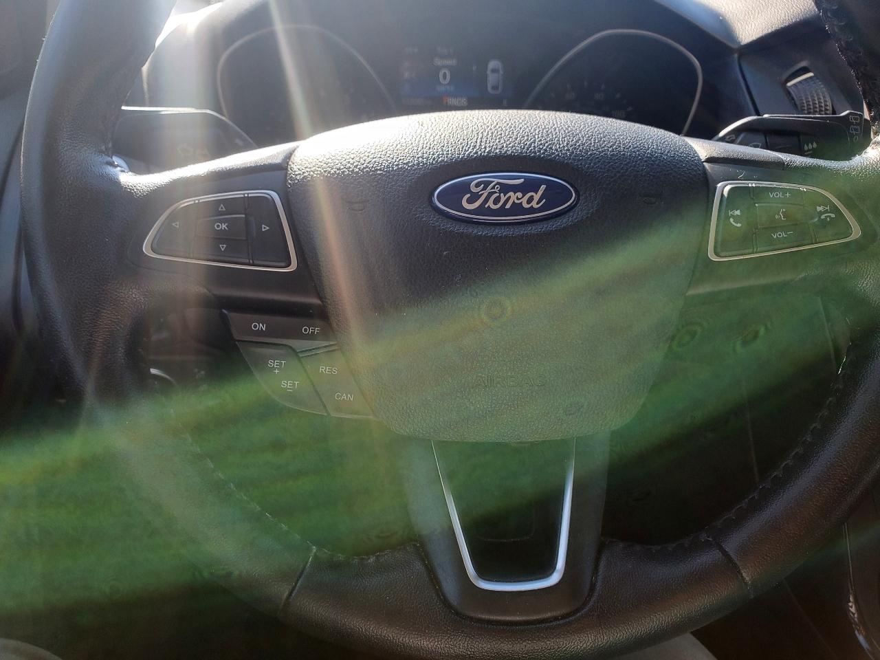 Ford Focus Titanium 2015