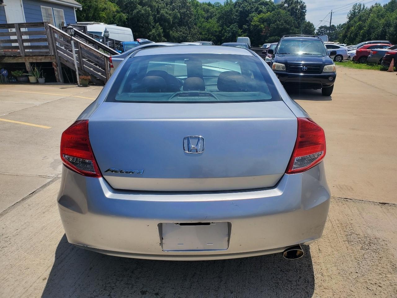 Honda Accord EX coupe AT 2011