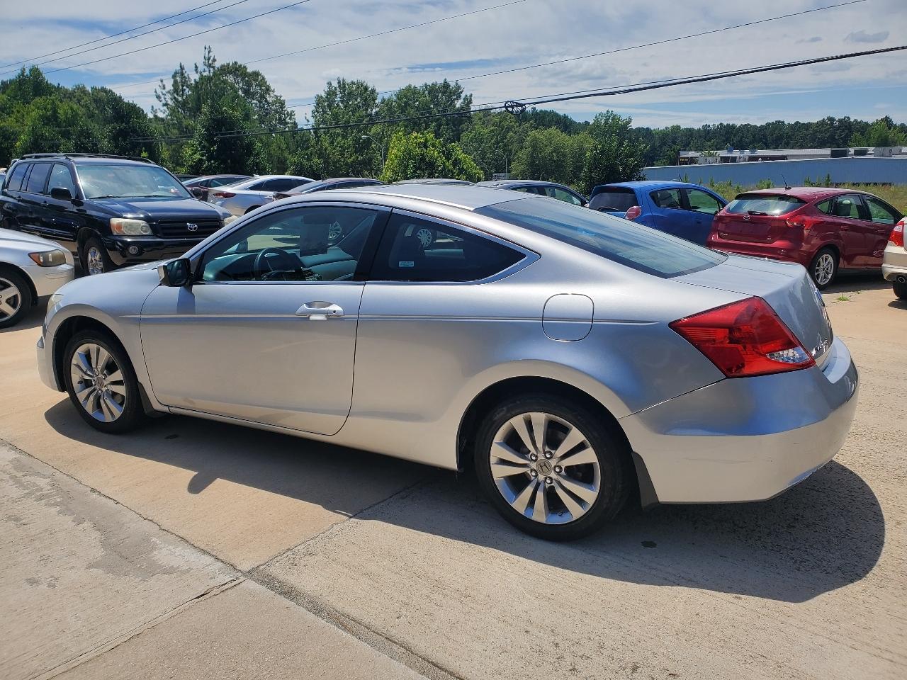 Honda Accord EX coupe AT 2011