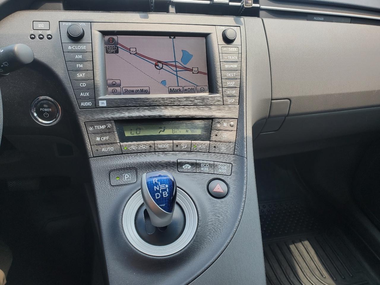Toyota Prius Prius V 2010