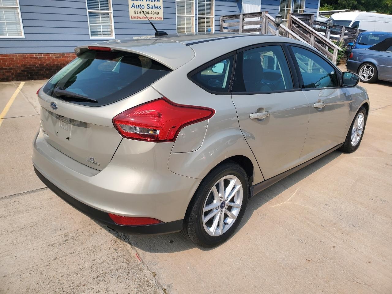 Ford Focus SE 2015