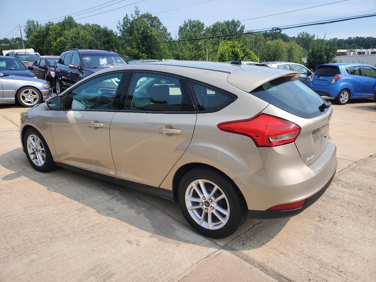 Ford Focus SE 2015