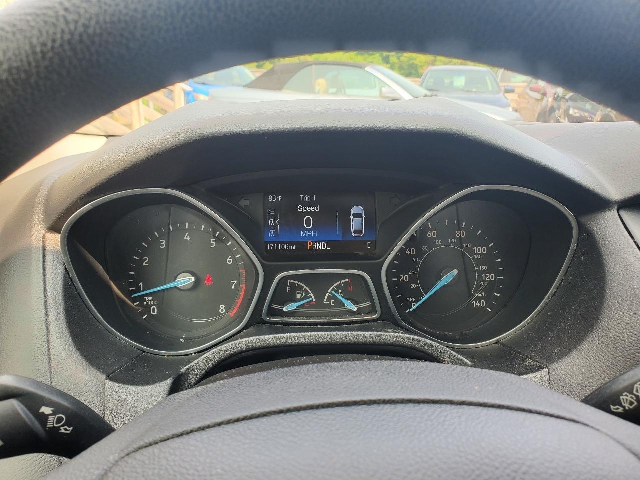 Ford Focus SE 2015