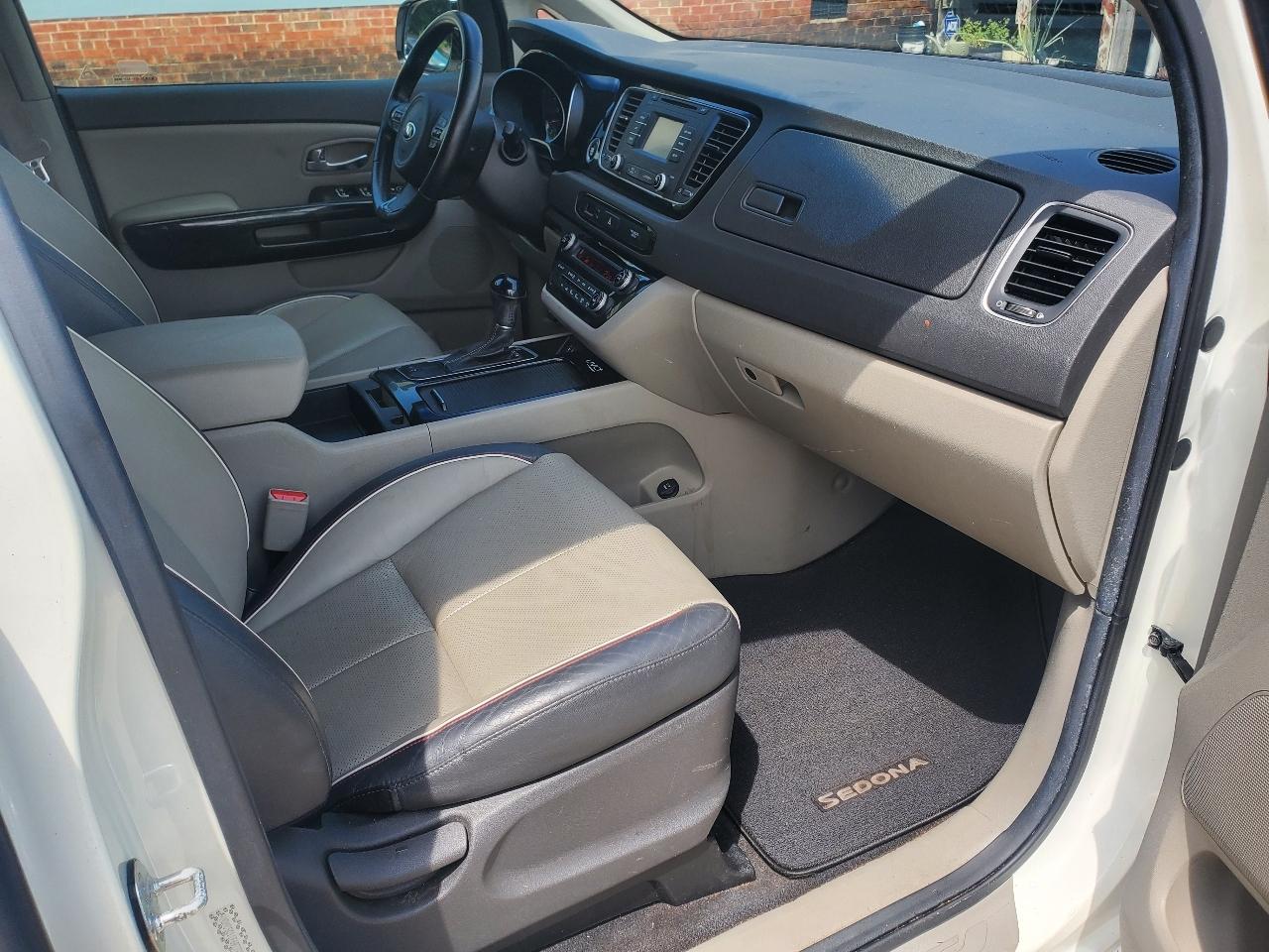 Kia Sedona EX 2015