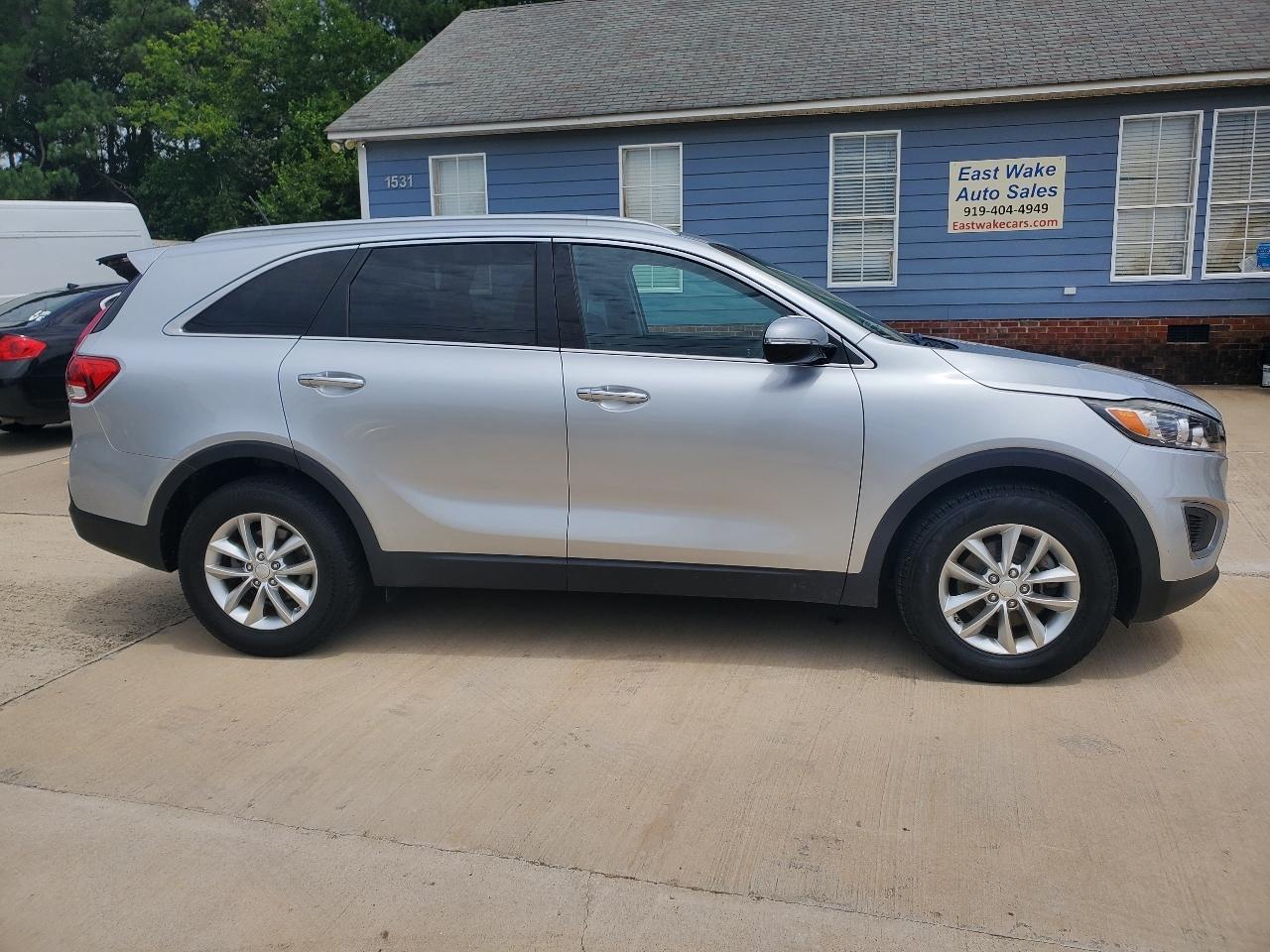 Kia Sorento LX 2WD 2016