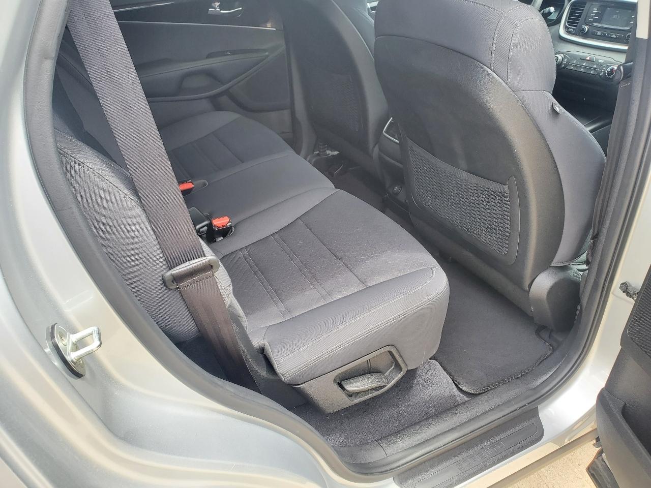 Kia Sorento LX 2WD 2016
